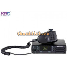 Máy bộ đàm Motorola XiR M3188 16CH 25W
