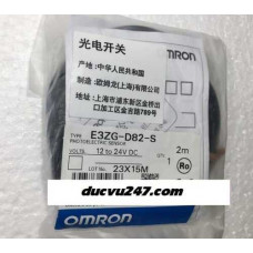 Cảm biến quang Omron E3ZG-D82-S 2M