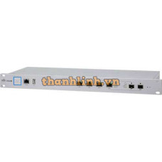 Thiết bị định tuyến UniFi Security Gateway Pro 4