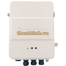 Máy bộ đàm chuyển tiếp số gắn trên xe cơ động Motorola MOTOTRBO XiR SLR1000 UHF